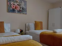 Two Bedroom Semi-Detached Modern House in Birmingham Ξενοδοχεία στην πόλη Σμέθγουικ