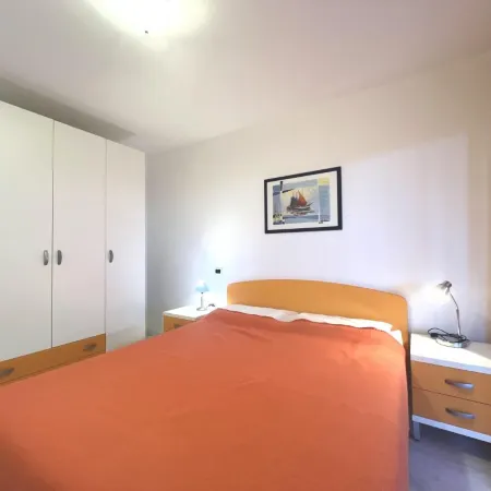 Functional apartment with a spacious fenced garden