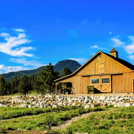 Genesis Mountain Farm