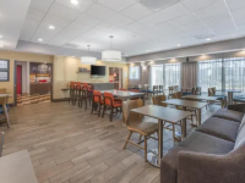 Hampton Inn Channel Islands Harbor Hotels in Oxnard