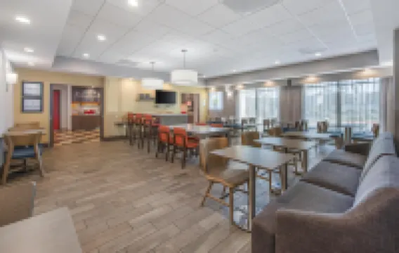 Hampton Inn Channel Islands Harbor