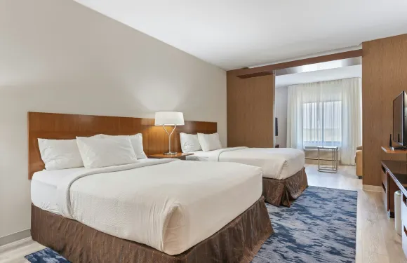 阿拉莫薩萬楓套房酒店