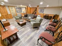 Fc14 Slopeside Bretton Woods Cottage With AC, Large Patio and Private Yard! Walk to Slopes! - 4-Star