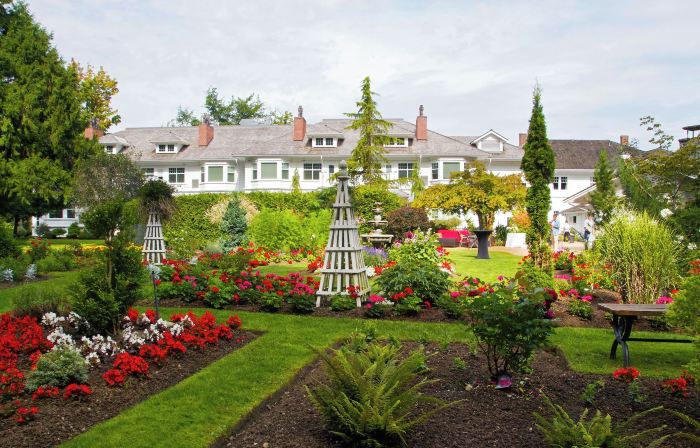 Crown Mansion Boutique Hotel & Villas