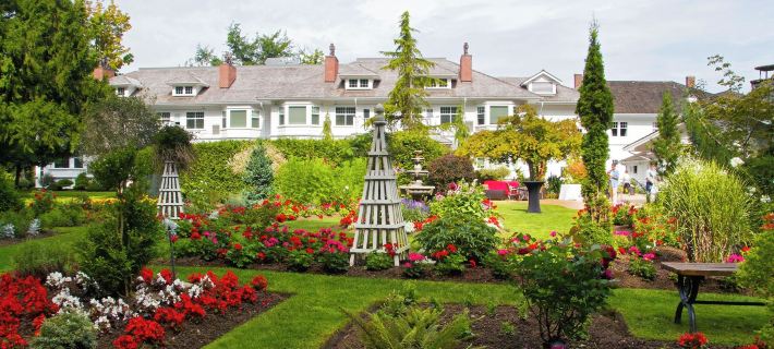 Crown Mansion Boutique Hotel & Villas Hotels in Nanaimo