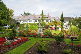 Crown Mansion Boutique Hotel & Villas