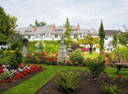 Crown Mansion Boutique Hotel & Villas