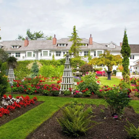 Crown Mansion Boutique Hotel & Villas