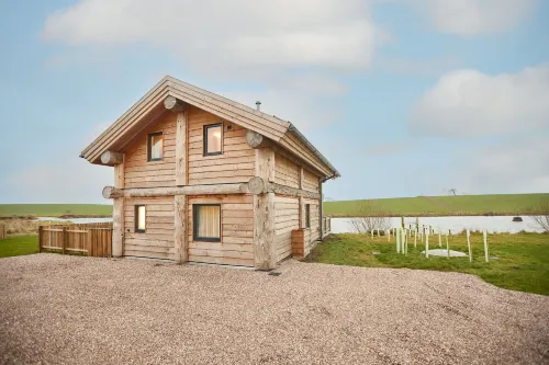 Host Stay Cabin on the Loch - Apartemen