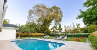 Peaceful Villa by Glam Homes - Villaer