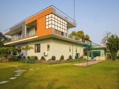 ELIVAAS Aarul Farm 4BHK Villa with Pool