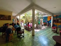 Hostal Centro Cultural el Talpetate - Hostels