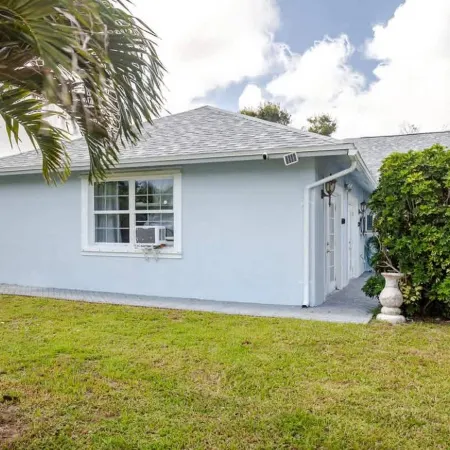 Private Studio Apartment in Vero Beach Florida