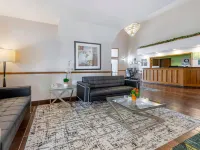 Quality Inn & Suites Stoughton - Madison South Hotels in Dane County