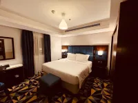 Ocean View Al Zahra Hotel in zona Centro Commerciale Soccer Scene