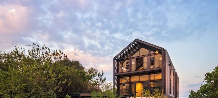 Amazing 1BR With River View in Waterfall-midrand Hotels in Midrand
