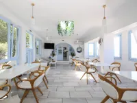 Stratos Apartments & Studios Hotels in Paros