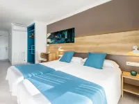 Hotel Vibra Marítimo Hotels near Marina Botafoch