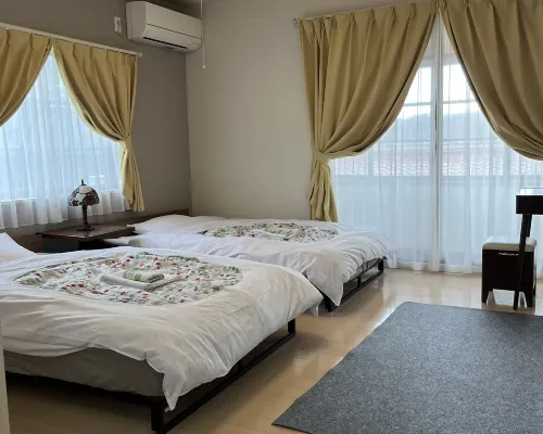 Petit Hotel Hikobee Hotels in Kaga
