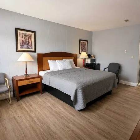 Belmont Inn