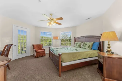 The Shoreline Suite 2bdr