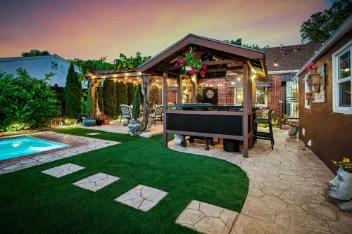 Magical-Dwntwn Lodi, Hot Tub, Firepit, Wine Tasting, Backyard Oasis
