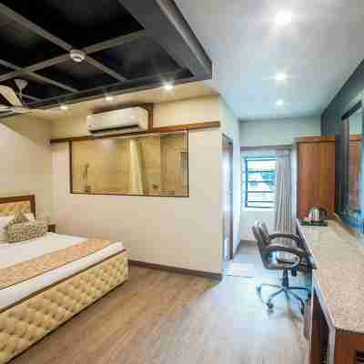 The Nagpur Ashok Rooms