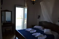Villa Ioanna Greengrey- Vacation Houses for Rent Close to the Beach - موقف سيارات