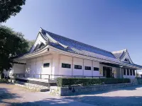 Higaki Hotel - parking
