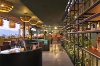 Blues Suites Medellín - 4-Star