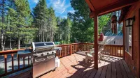 Ute Cabin by Avantstay Vintage Cabin + BBQ Deck Ski Donner Summit + Lake + Truckee - Kitchens