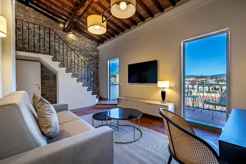 YiD Four suites Ognissanti - Majatalot