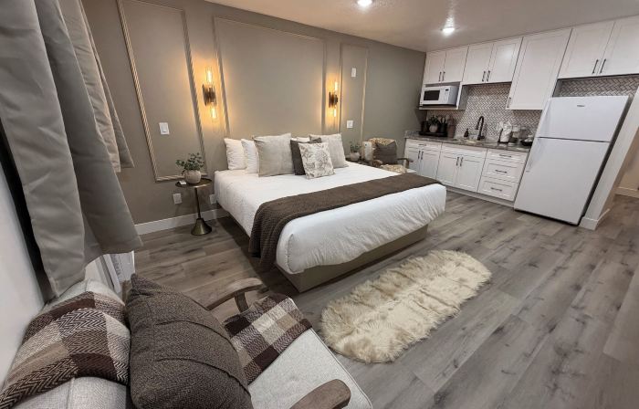 CB&M Downtown Suites