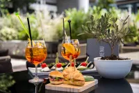 The Nicolaus Hotel - breakfast