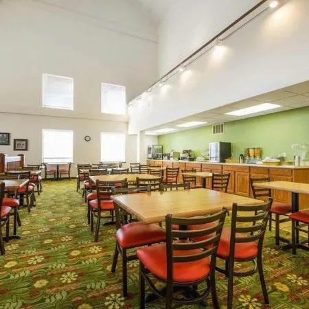 Brookwood Inn Branson