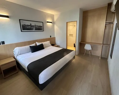 Hotel Emperador Centro Guadalajara y Remodelado Hotels near Central Bus Station