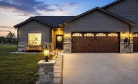Prairie Haven • 2 King Suites • Voted #1 Stay in Sioux Falls Stay Sept 6 Thur 9 - Bungalows