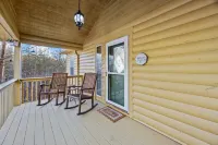Cozy Cabin in Mountains Firepit Views Games - 3-Star