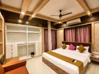 Hotel 5 Star RaceCourse - 2 stelle