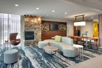 Fairfield Inn & Suites Springfield North - Airport Shuttle