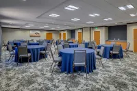 Fairfield Inn & Suites Lawton - 3-Star