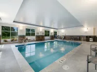 Fairfield Inn & Suites Virginia Beach Town Center Hotel berhampiran Rumah Thoroughgood