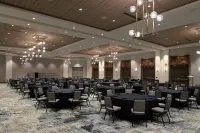 DoubleTree by Hilton Battle Creek - Pet friendly