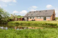 Chater Barn - 2-Star