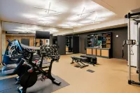 The Cloudveil, Autograph Collection - gimnasio