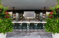Mondrian South Beach - 5-Star