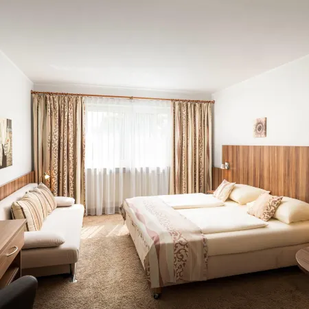 QU Hotel, Trademark Collection by Wyndham