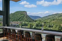 The Westin Riverfront Resort & Spa, Avon, Vail Valley - Mountain view