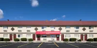 Red Roof Inn Dayton - Huber Heights - parking