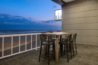 Tru by Hilton Galveston - Ocean View